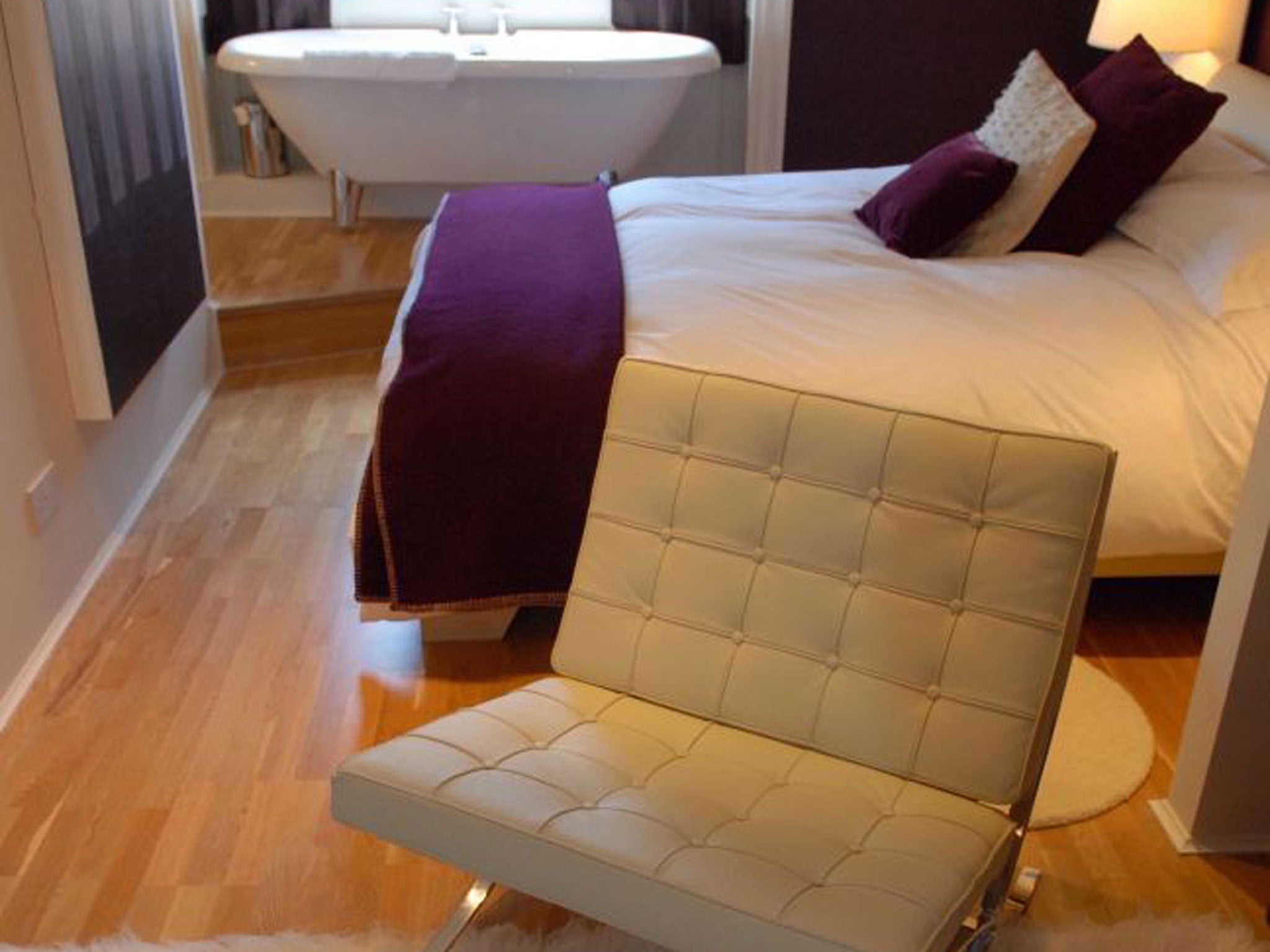 <p><strong>£177<br/>i-escape.com</strong></p>
<p>Includes B&amp;B at Manorhaus Ruthin. "This stylish hotel and art gallery in North Wales is perfect for some post-Christmas pampering," says Abi Dare (0117-942 8476; <a href="http://www.i-escape.com" target="_blank">i-escape.com</a>). </p>