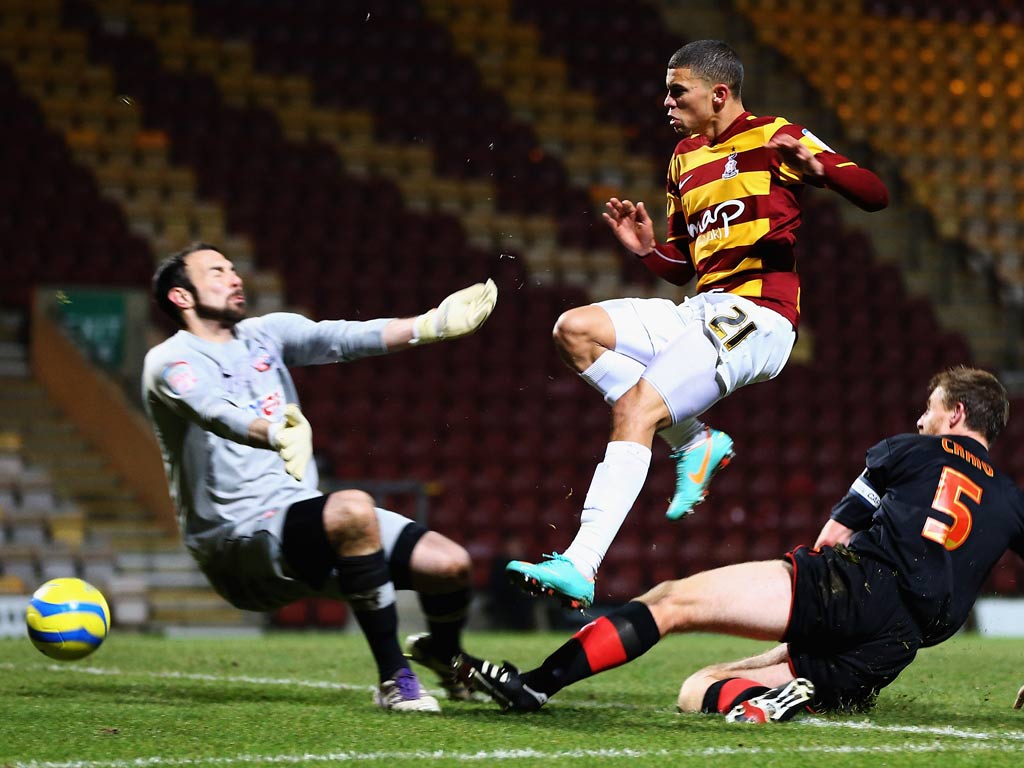 Nahki Wells of Bradford's shot hits the post during the FA Cup sponsored by Budweiser Second Round match between Bradford City and Brentford