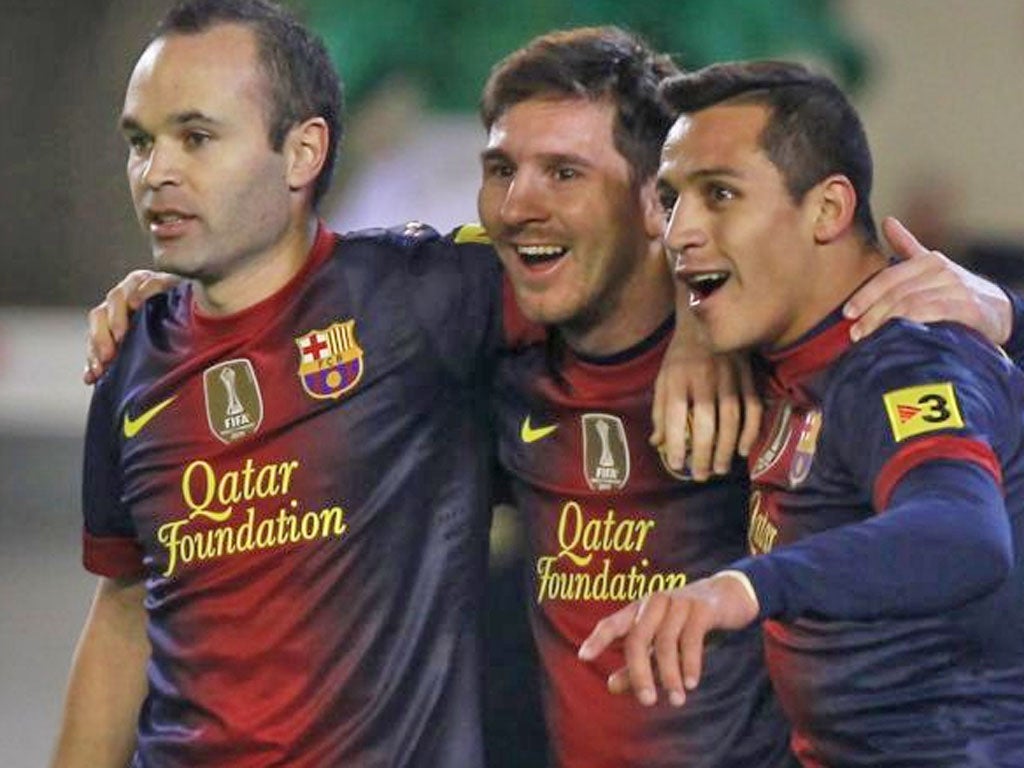 Lionel Messi (centre) celebrates breaking Gerd Müller’s record