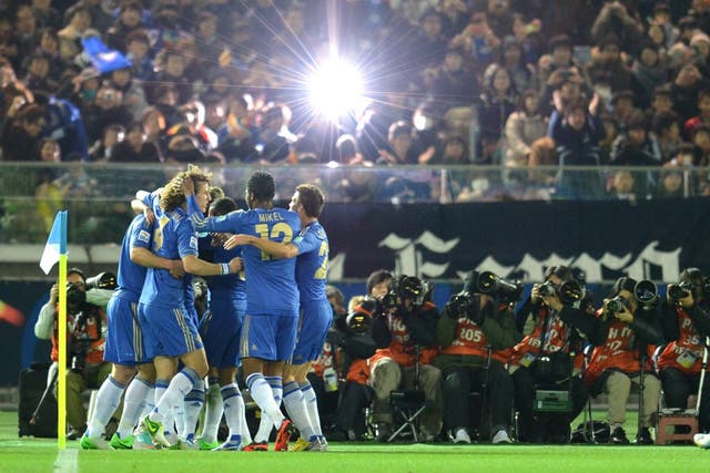Chelsea celebrate the first goal, scored by Juan Mata