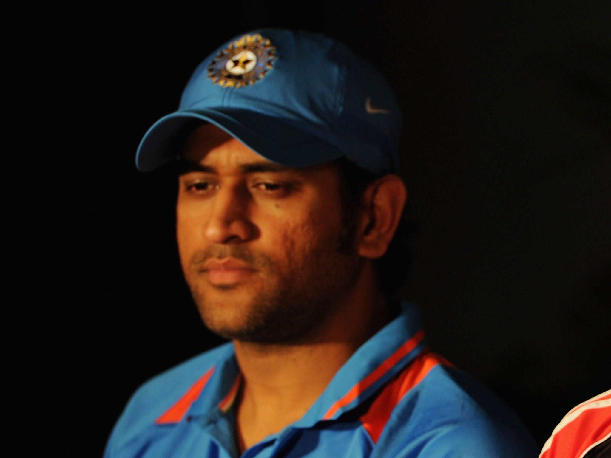 Dhoni had already created a flutter of sorts by walking out ahead of Ravindra Jadeja
