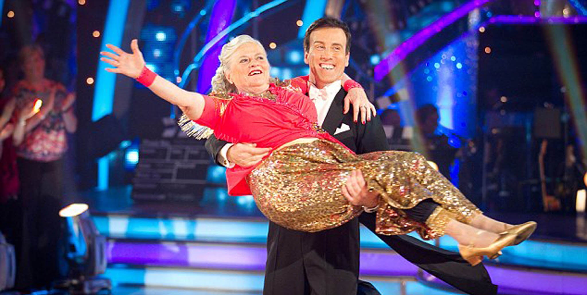 Anton Du Beke fez parceria com Anne Widdecombe em 'Strictly'