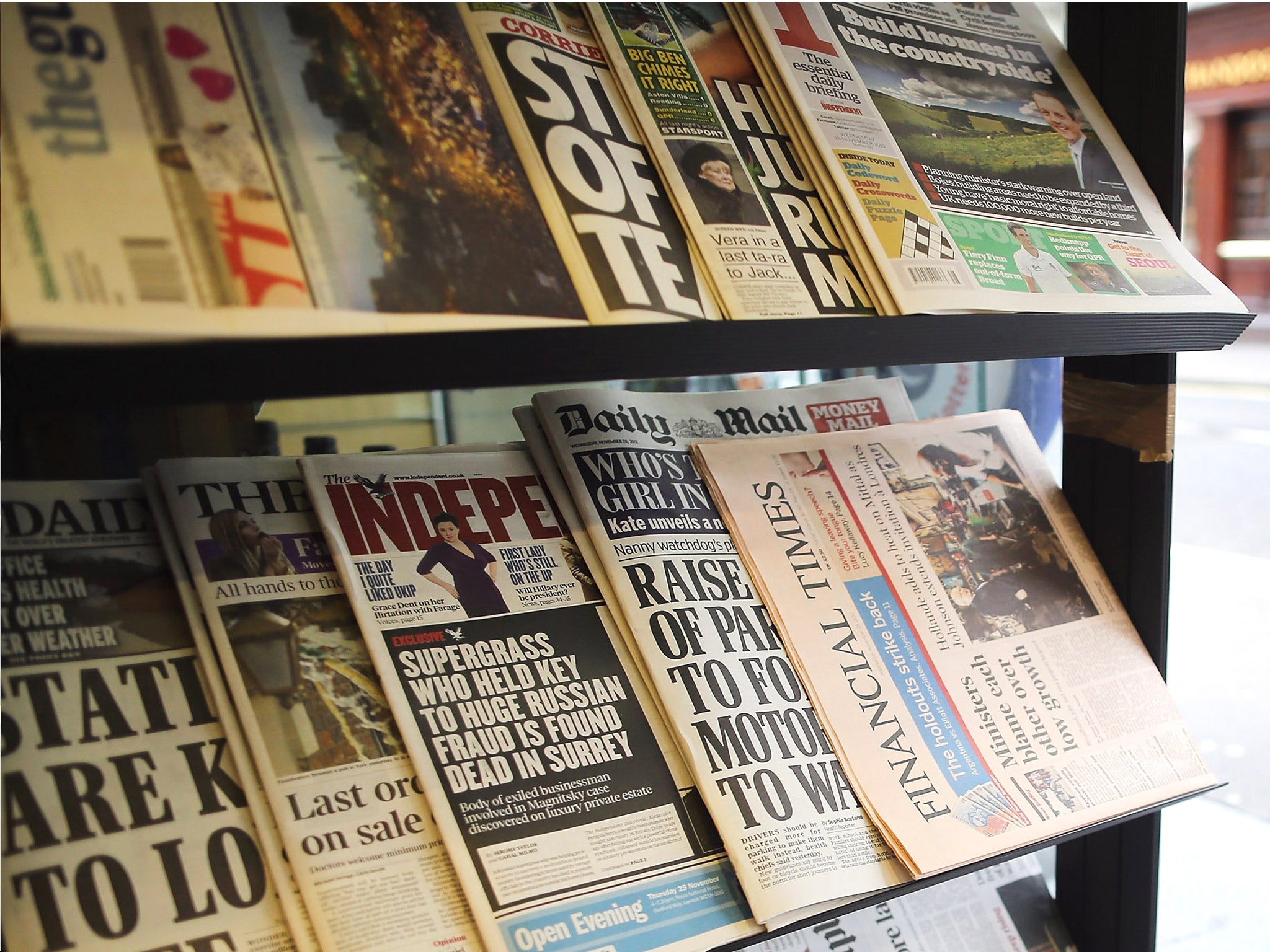 The newspaper industry oppose a 'statutory underpinning' of the new press body