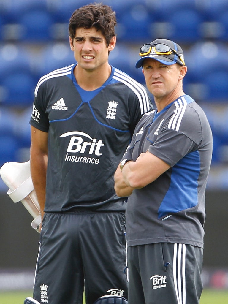 Andy Flower (right) on Alastair Cook: ‘He’s been superb as a leader’