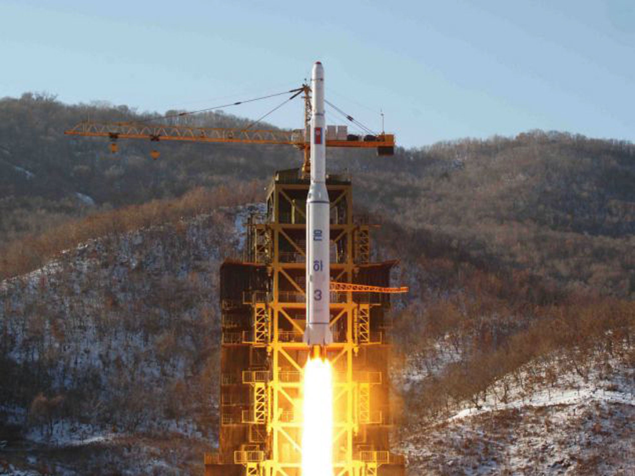 Unha-3 rocket lifts off from the Sohae launch pad in Tongchang-ri on December 12