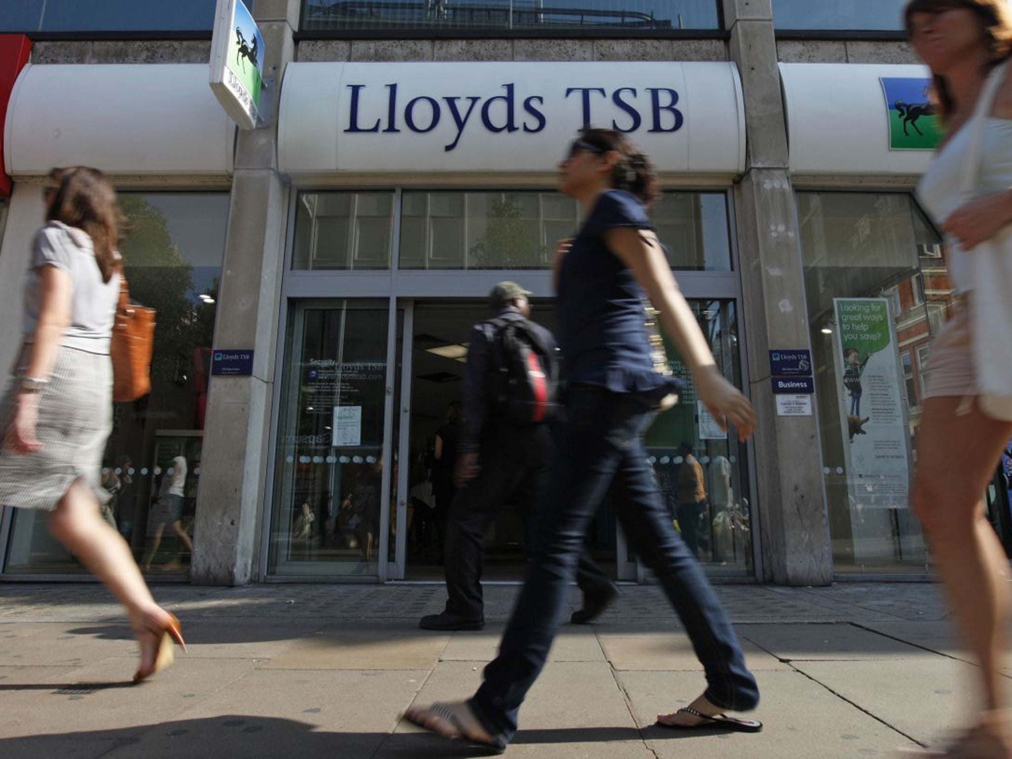 Most Lloyds customers who go into overdraft will benefit from its move on charges