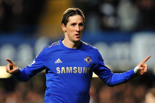 Chelsea's Spanish striker Fernando Torres celebrates scoring the opening goal