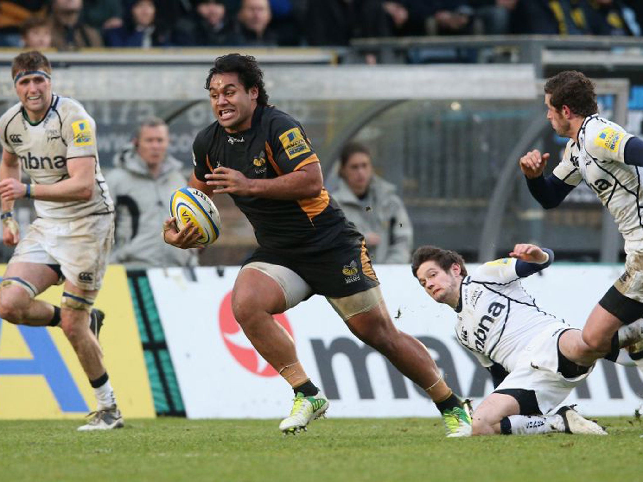 Wasps’ No 8 Billy Vunipola goes on the charge during the win over Sale at Adams Park yesterday