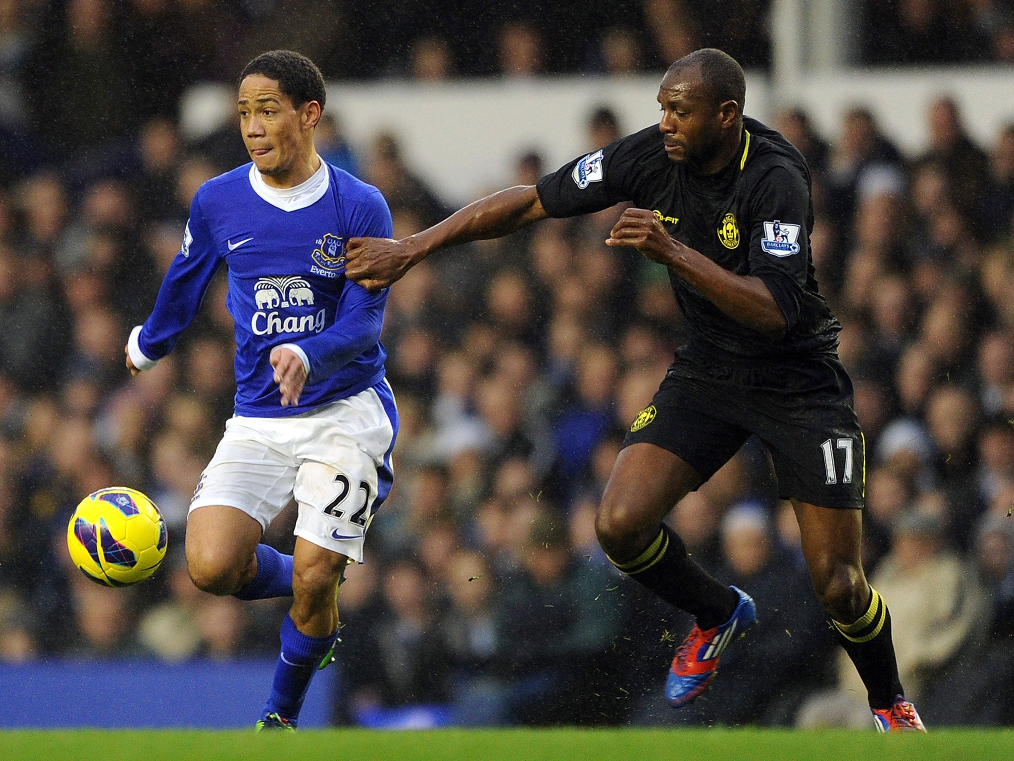 Steven Pienaar skips past his man in Everton's match against Wigan