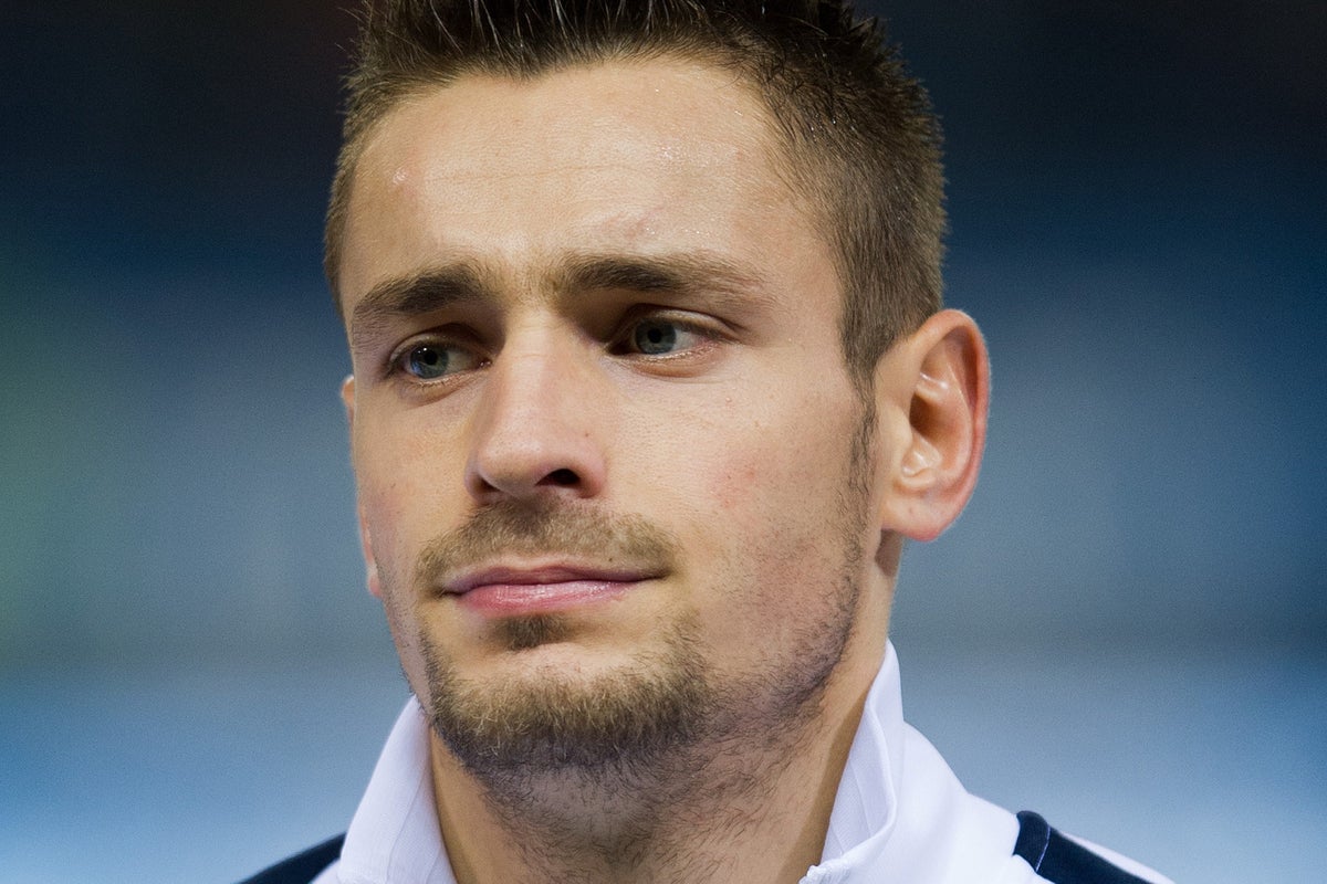 Newcastle set up Mathieu Debuchy deal after long wait | The Independent ...