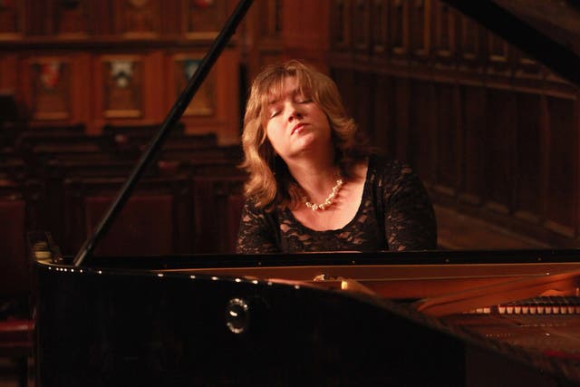 Pianist Lucy Parham 