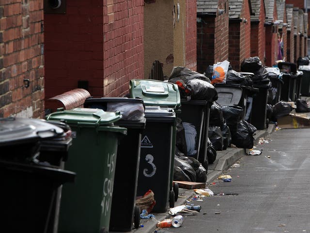 Analysis of official figures showed that in the past two years nine of the 10 councils with the biggest improvements in recycling pick up non-recyclable waste fortnightly