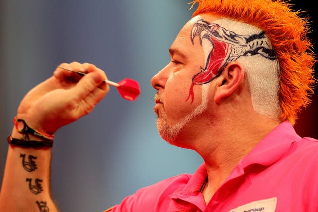 It’s not only the players like Peter “Snake Bite” Wright who provide the colour at the PDC World Championship