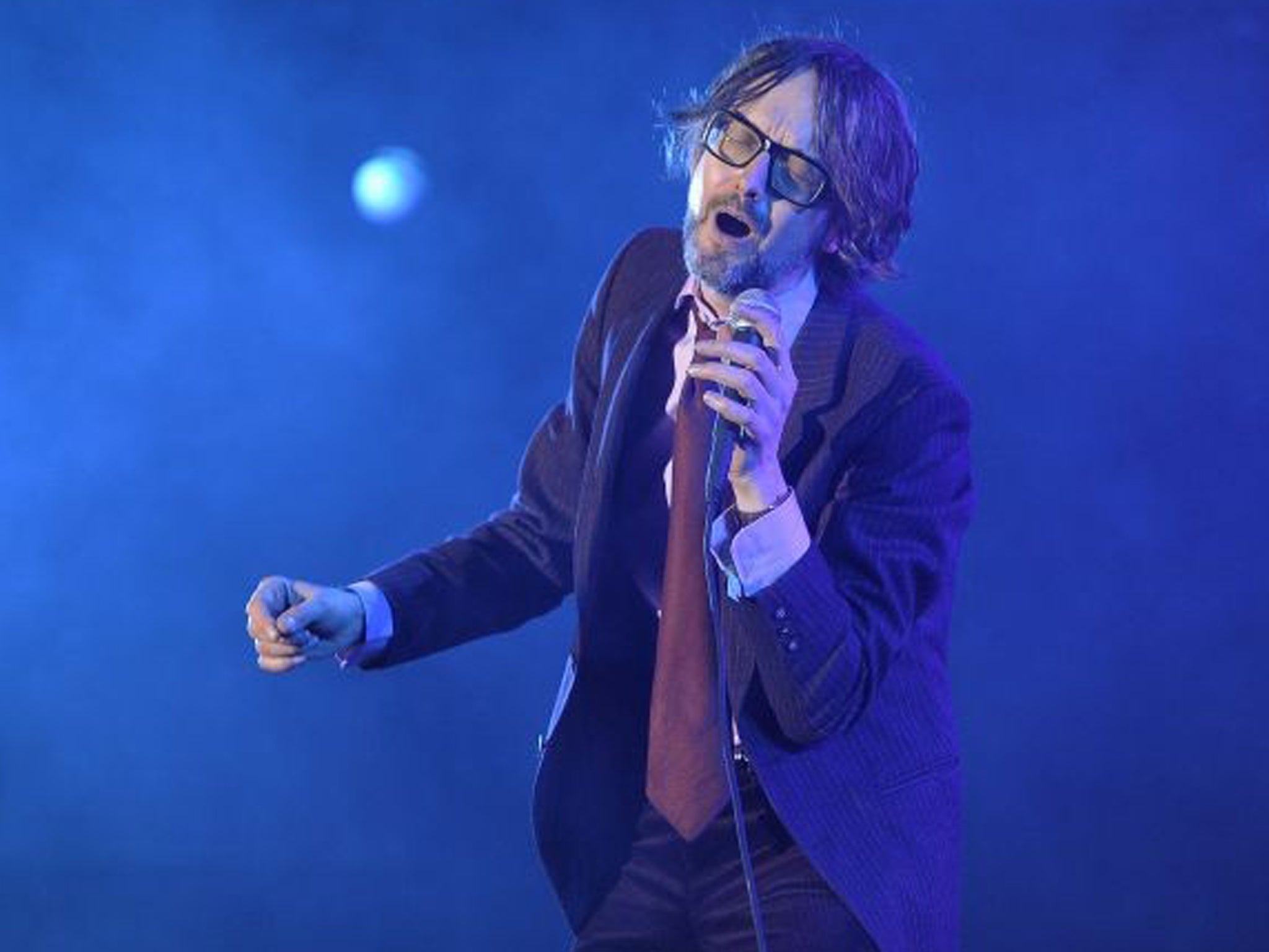 Pulp played a reunion homecoming show in Sheffield – and as a parting shot left a Christmas card to all the attendees which contained a code to download a gift from the band’s website on Christmas day