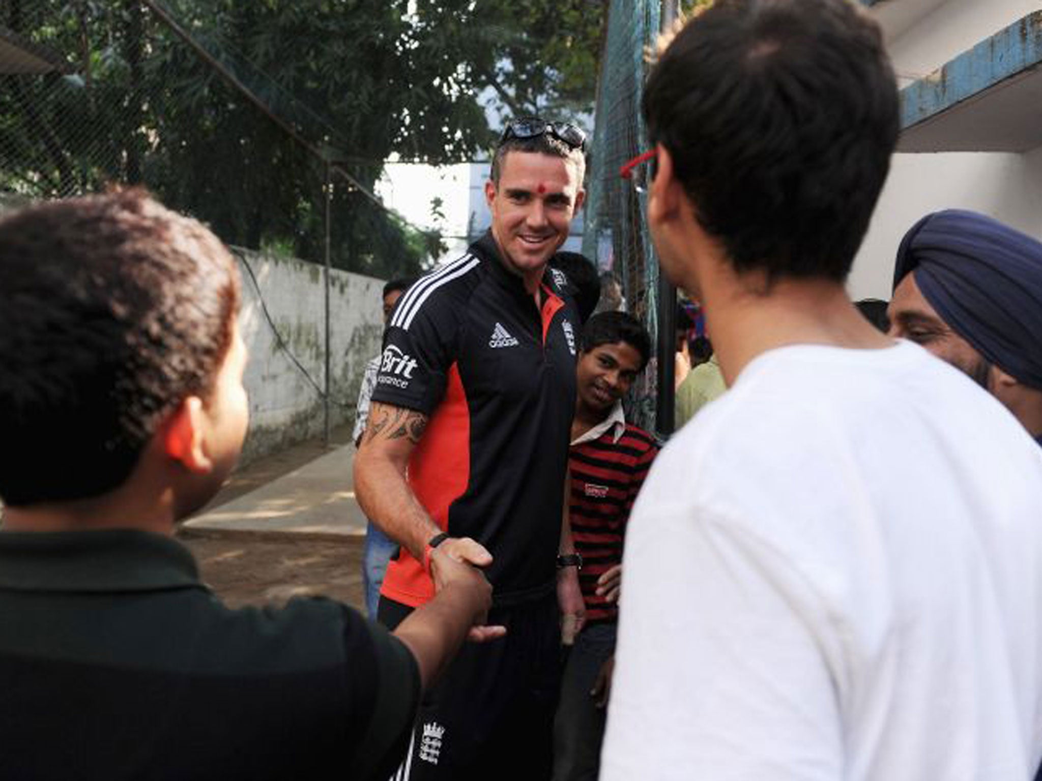 Kevin Pietersen meets Indian fans in Kolkata in 2011