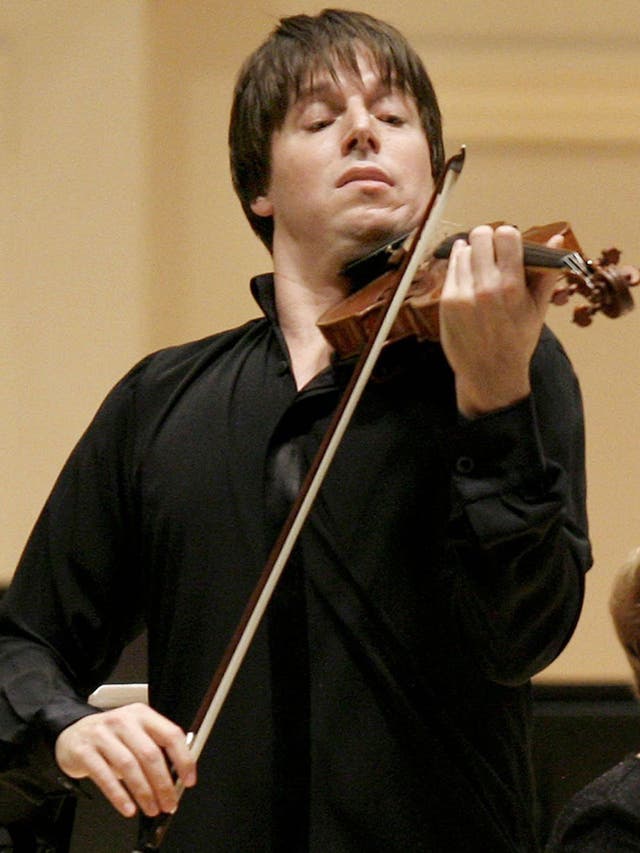 Award-winning violinist Joshua Bell