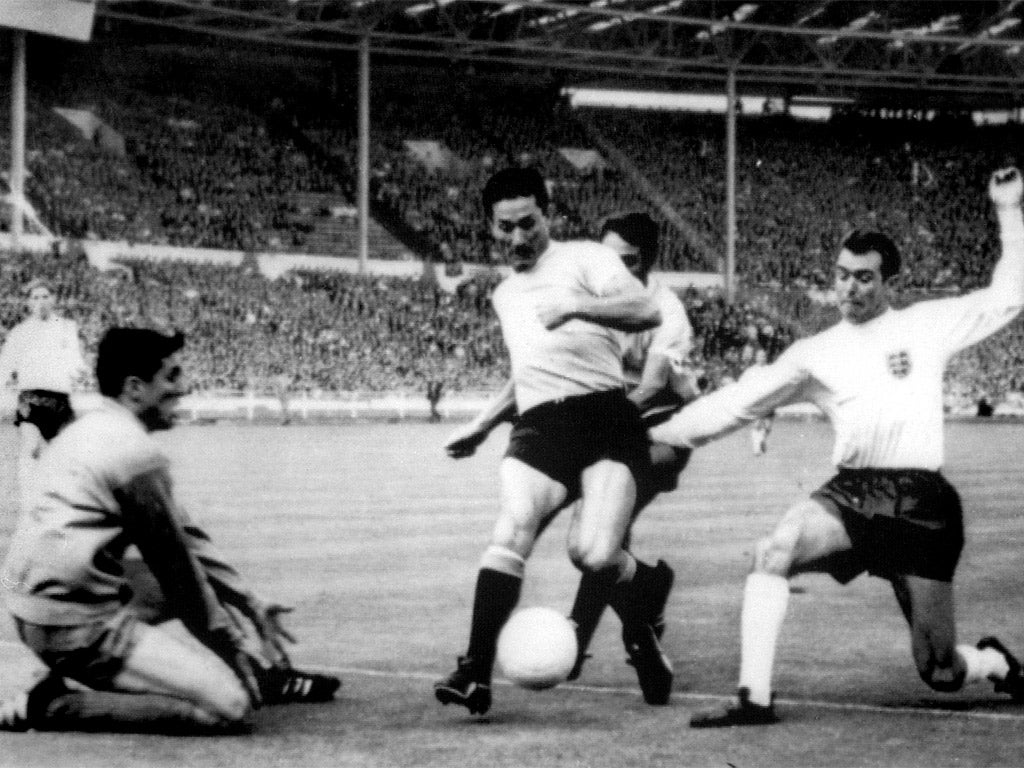 Mazurkiewicz saves from England’s John Connelly in 1966