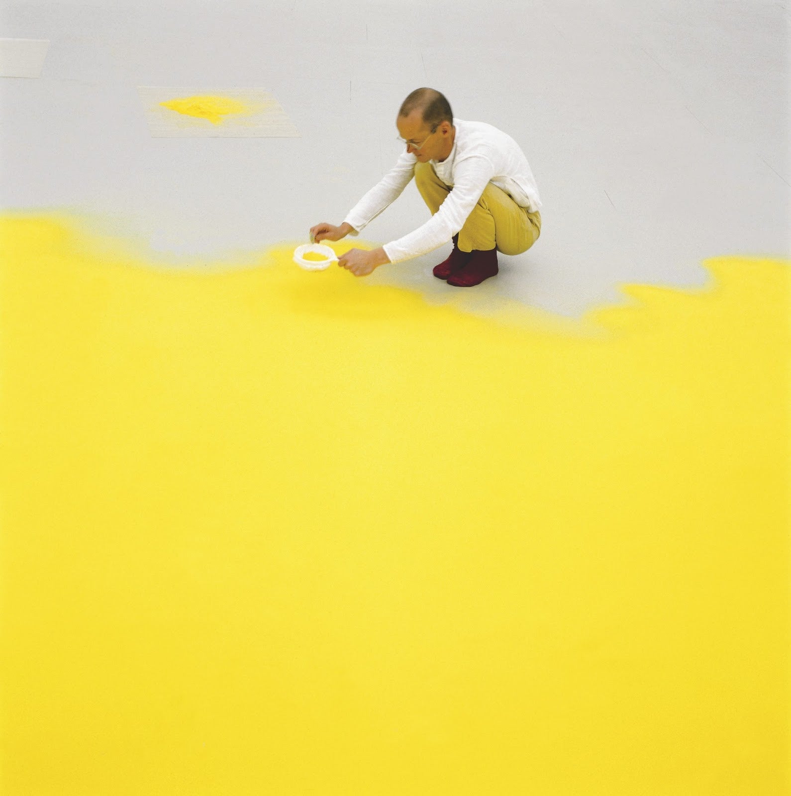 Wolfgang Laib is planning to carpet MoMA with millions of tiny pollen grains