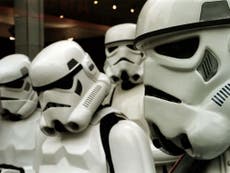 Simon Pegg says Daniel Craig will be a Stormtrooper in Star Wars 7