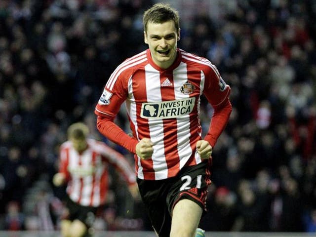 Adam Johnson scored Sunderland’s second goal against West Ham