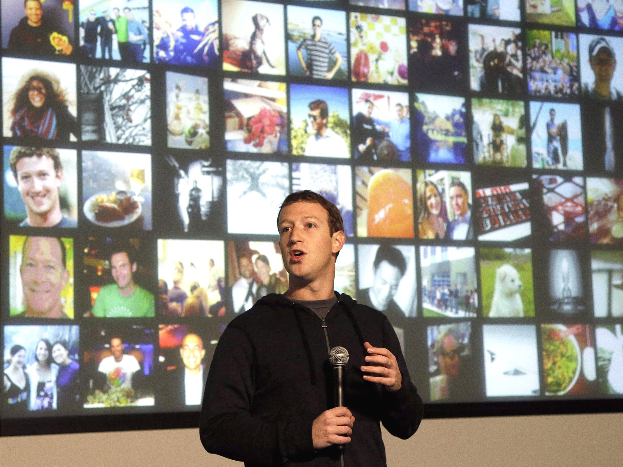 Mark Zuckerberg speaking at the Facebook headquarters in California
