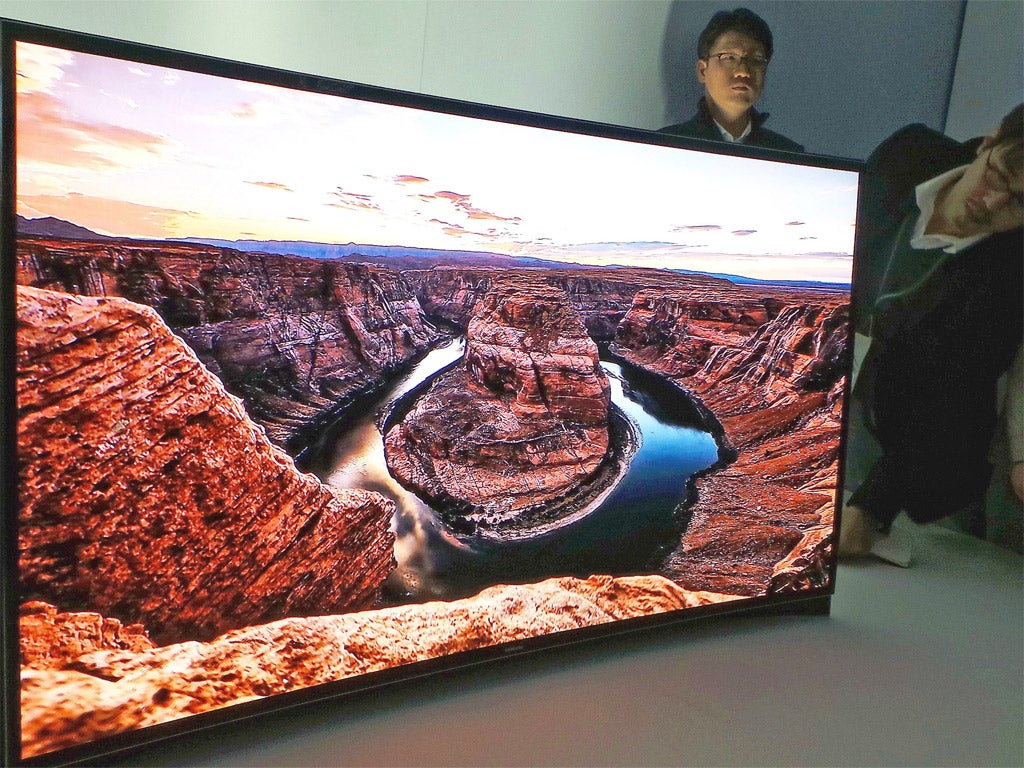CES hits: a curbed OLED TV and a flexible display