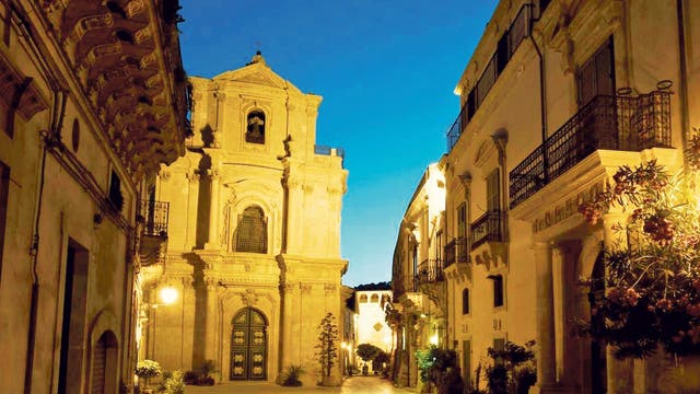 Stage set: the Via
Francesco Mormina
Penna, Scicli