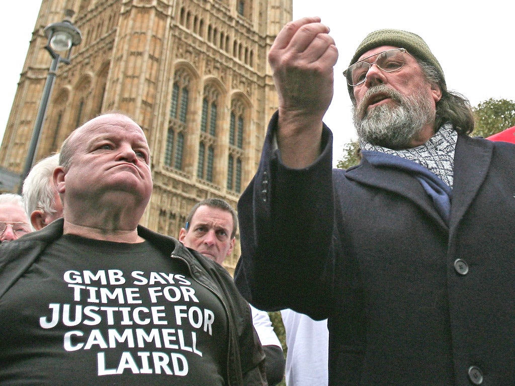 Actor Ricky Tomlinson at a 'Shrewsbury 24' protest outside Parliament in 2009