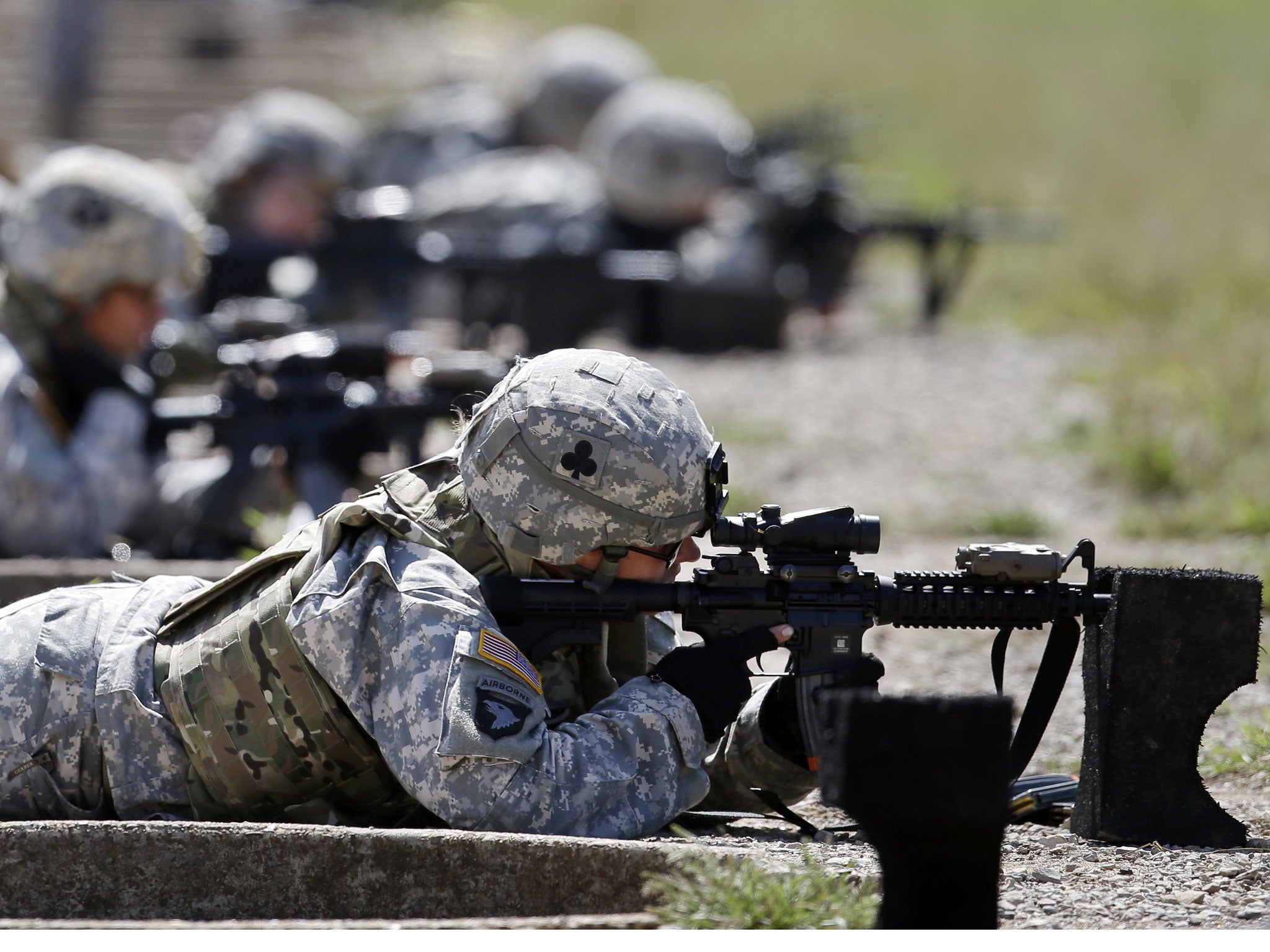 The US military will formally end its ban on women serving in front-line combat roles