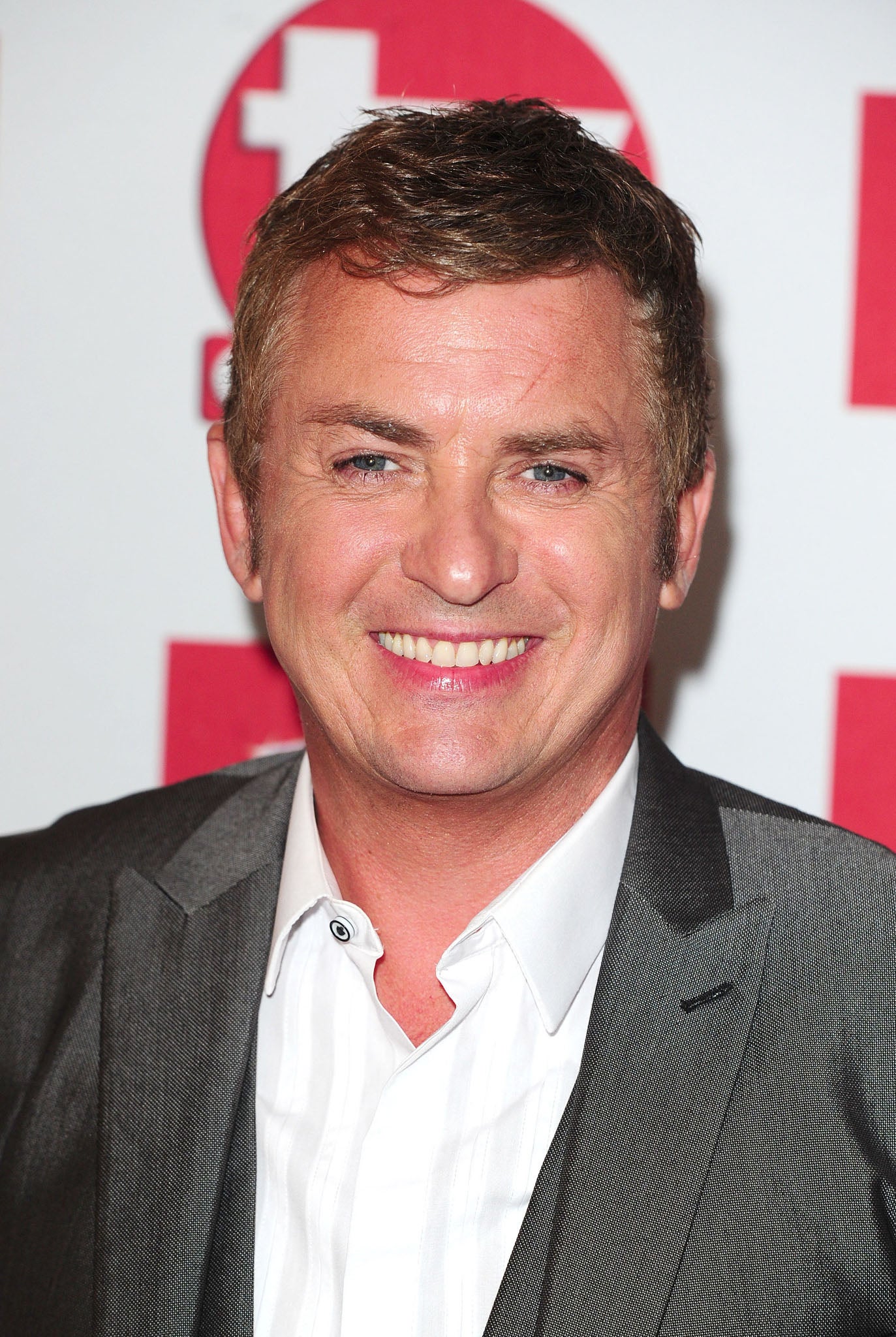 Shane Richie will present a new Saturday night game show called 'Reflex'