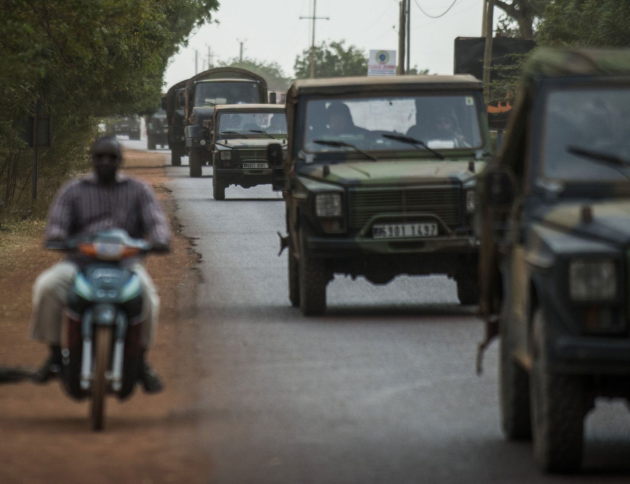 French troops arrive at their Malian base camp in Sevare