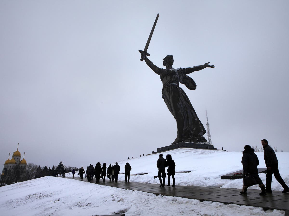 Russia marks Stalingrad, 70 years on | The Independent | The Independent