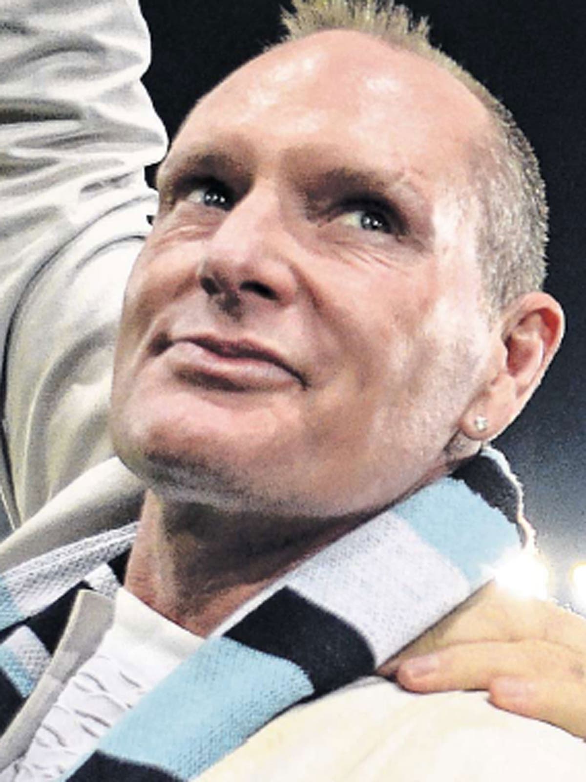 Concerns grow for Paul Gascoigne after he appears unwell and shaking during charity appearance