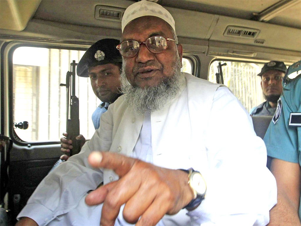 Abdul Quader Mollah after his conviction in Dhaka yesterday