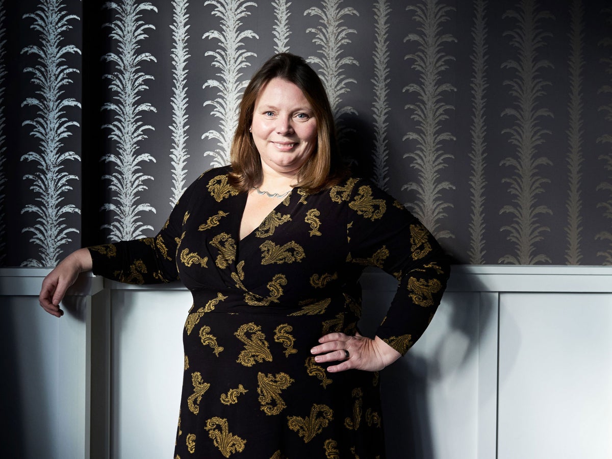 Classify Welsh actress Joanna Scanlan