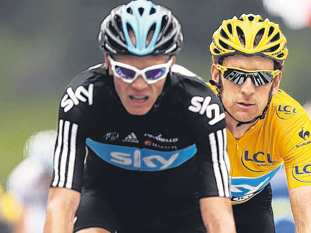 Team Sky are playing down rumours of a division between Bradley Wiggins (in yellow) and Chris Froome
