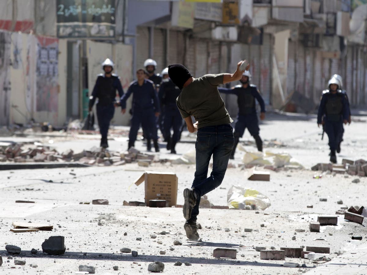 Teenager's death marks anniversary of Bahrain's uprising The