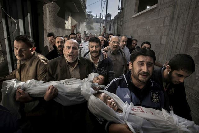 This picture by photographer Paul  Hansen is the World Press Photo of the Year 2012 in the 56th World Press Photo Contest,