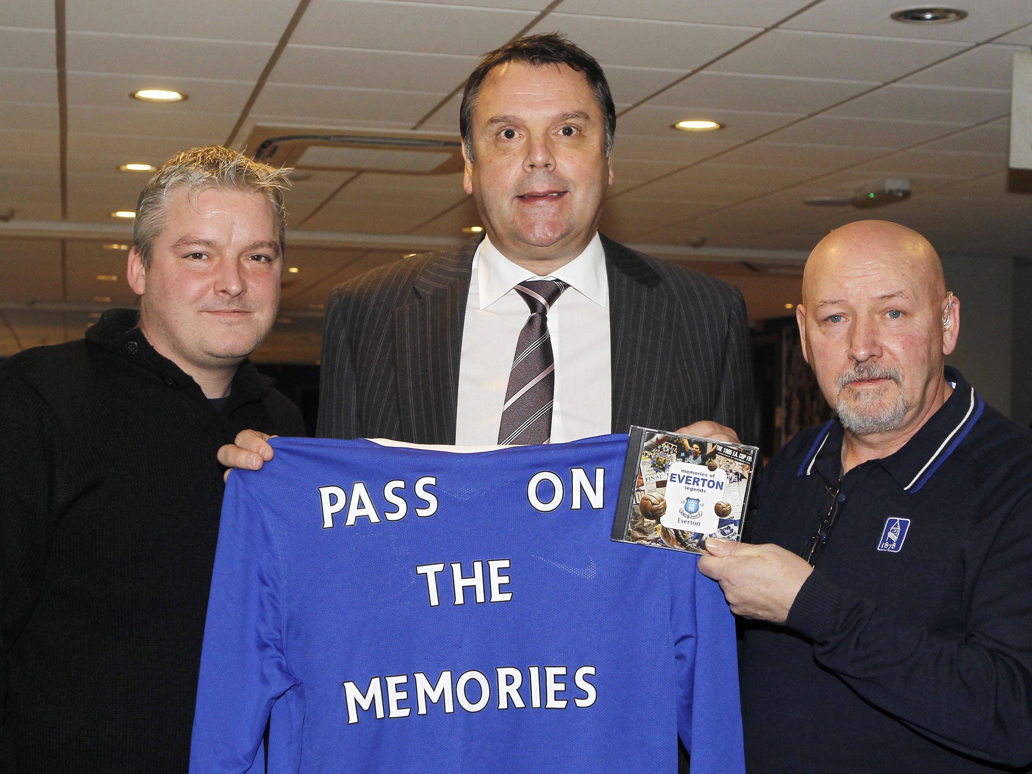 Beat the blues: Former Everton striker Graeme Sharp joins Billy Kennedy (right) and his son Matty as the club launch their dementia programme
