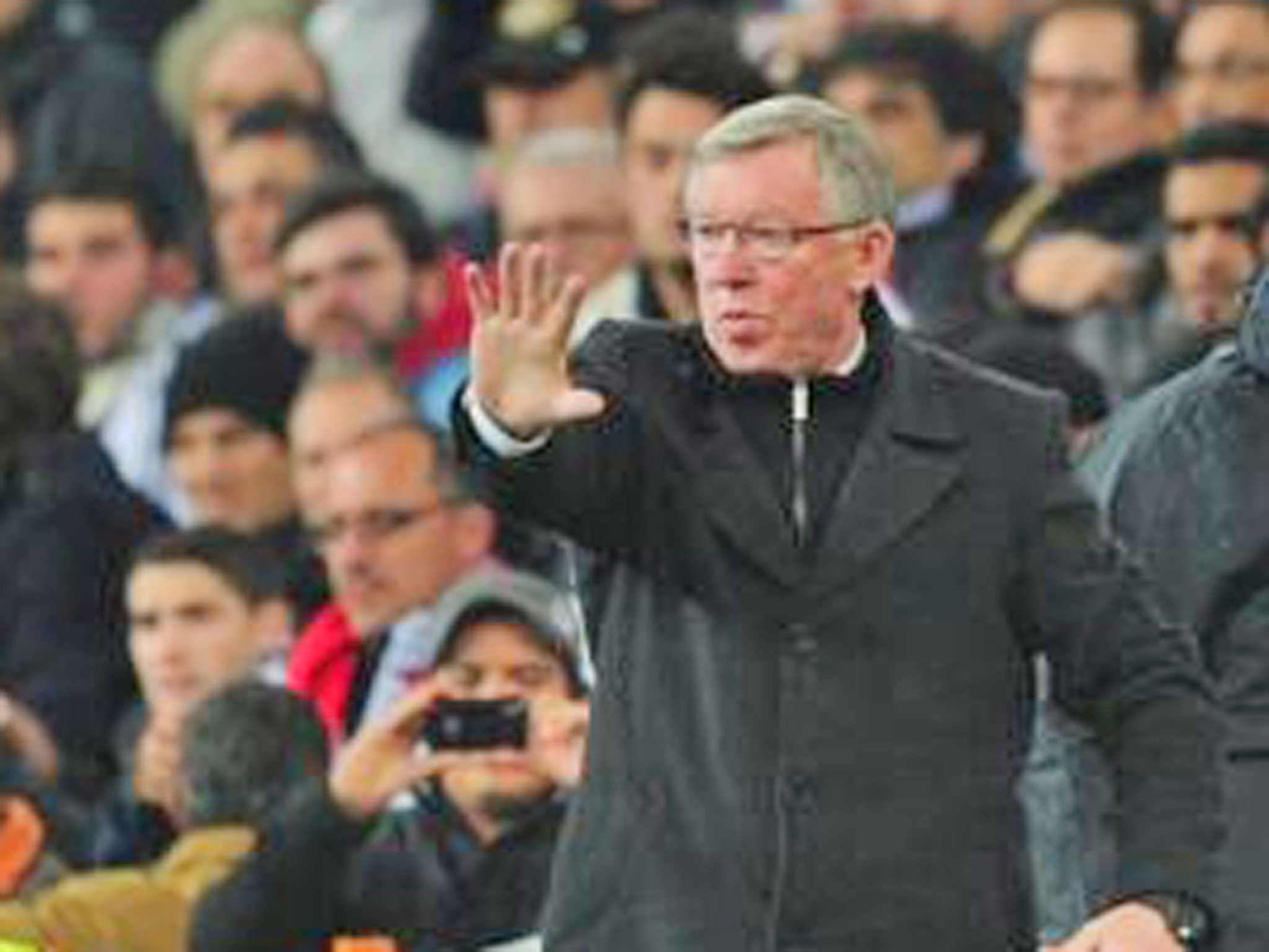 Sir Alex Ferguson’s side could host Chelsea in the last eight
