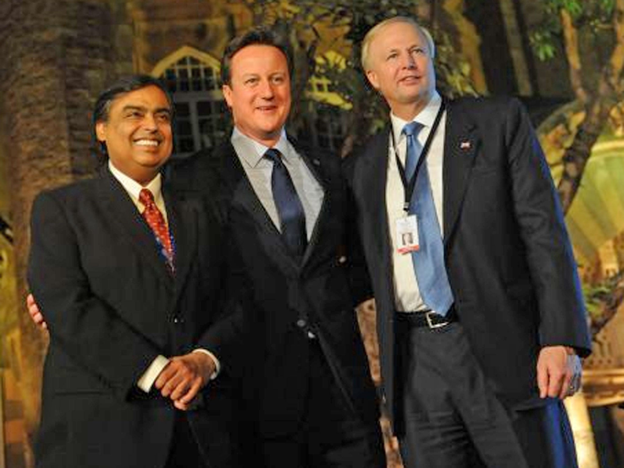 David Cameron with BP’s CEO Bob Dudley, right, and Mukesh Ambani, India’s richest man