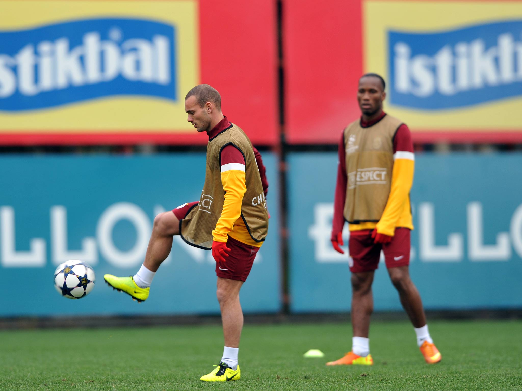 Galatasaray duo Wesley Sneijder and Didier Drogba