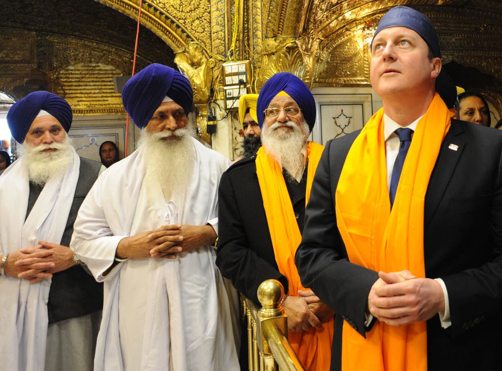 David Cameron visits the Golden Temple in Amritsar