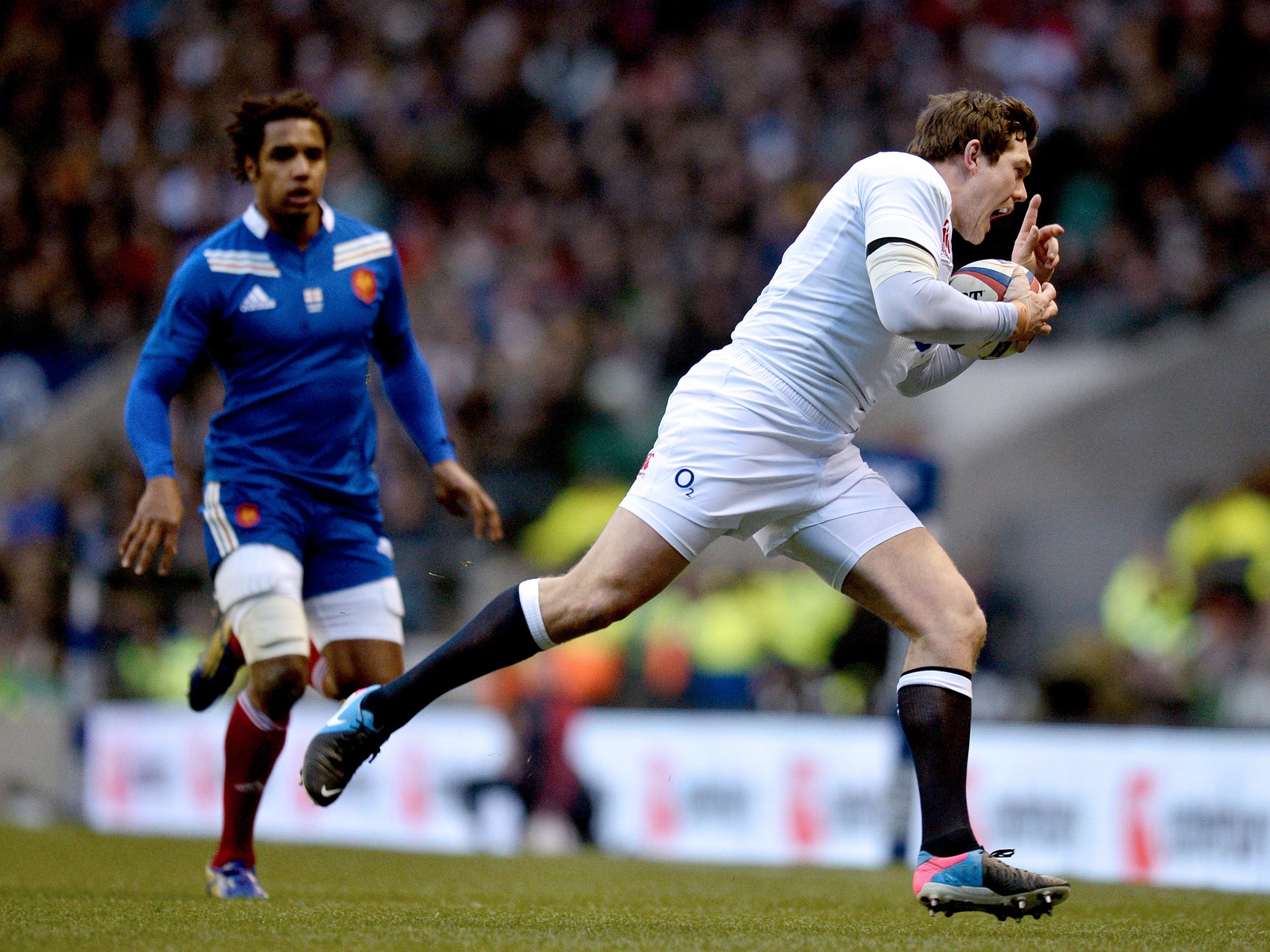 <b>15. Alex Goode</b><br/>
Tested by the probing Parra, his rugby intelligence shone like a beacon. Ultra-reliable. 7/10