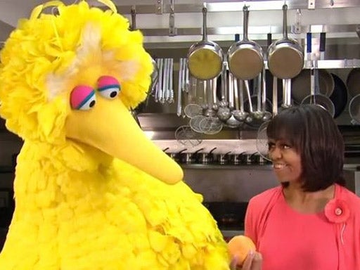 Sesame Street: Forget chicken wings (sorry, Big Bird), it’s time to learn about healthy snacks