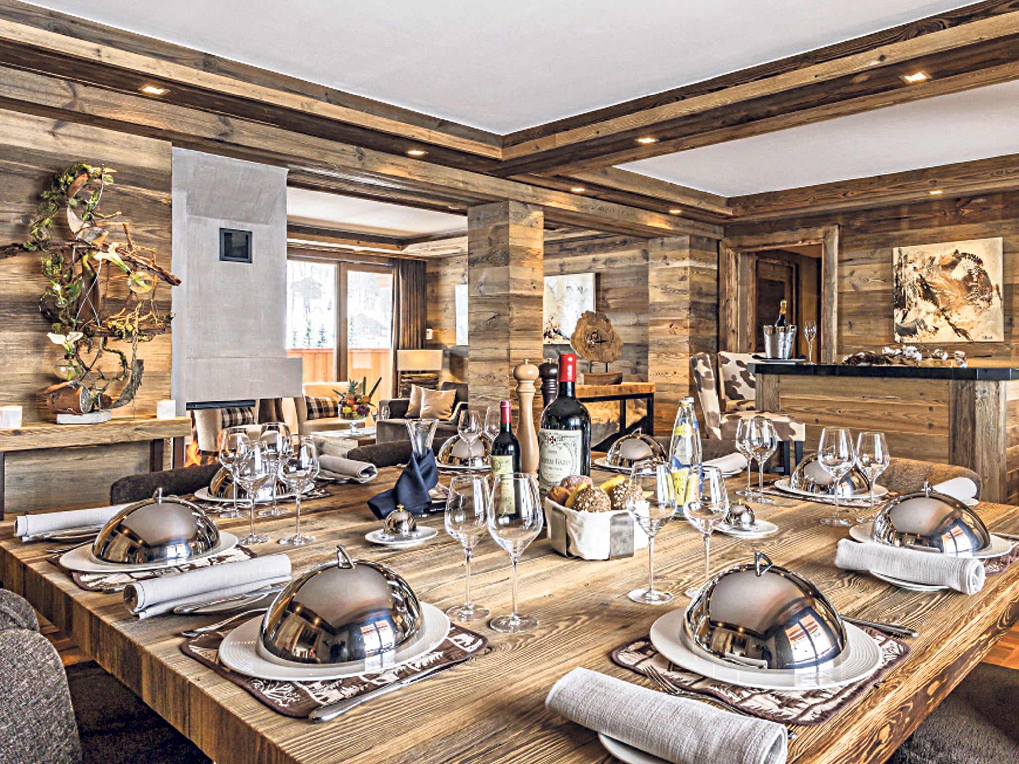 Taupe triumph: the restaurant