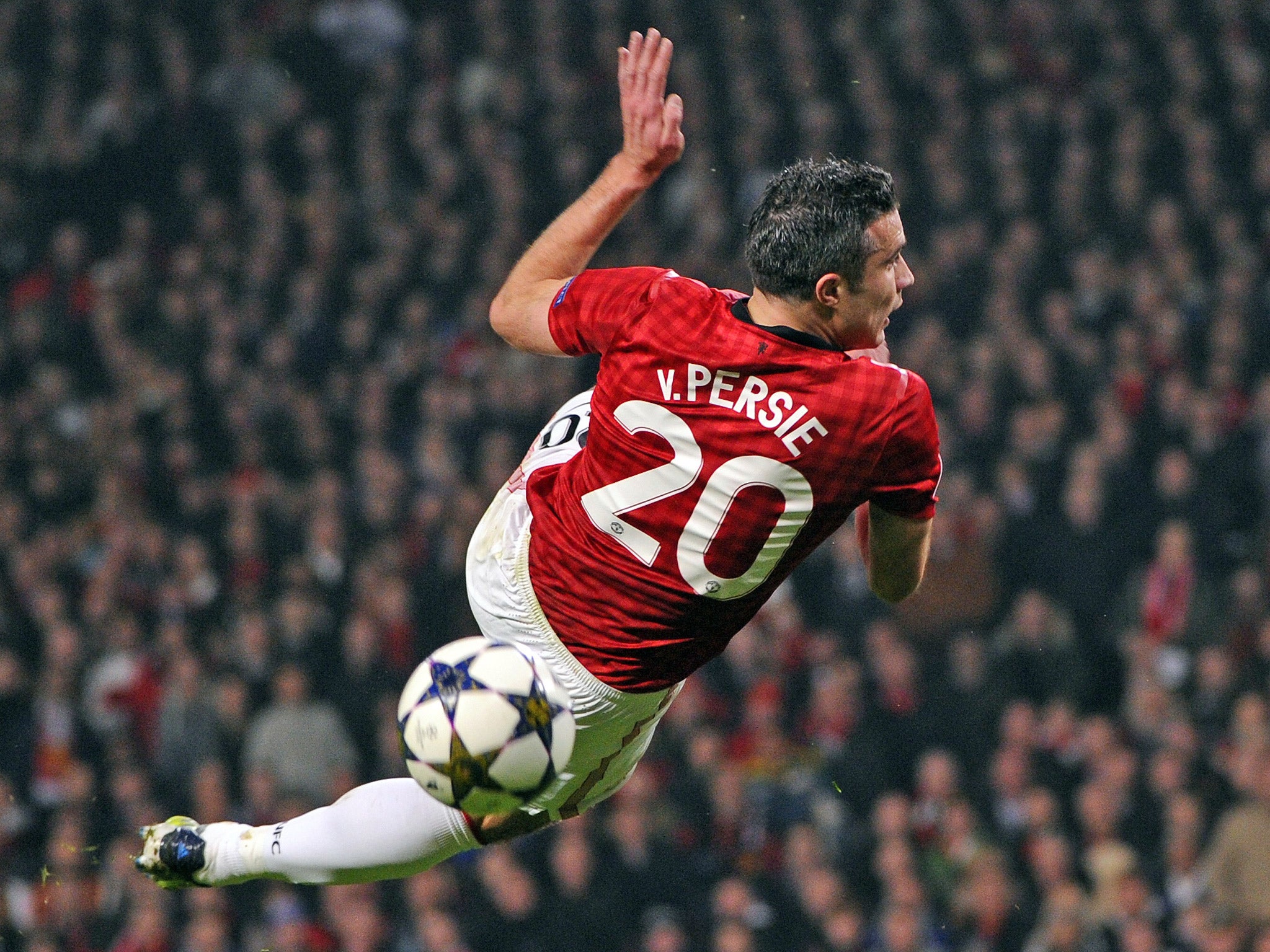 ROBIN VAN PERSIE: Scourge of Premier League defences, he found Ramos and Varane tough. Forced two easy saves from Lopez. 6