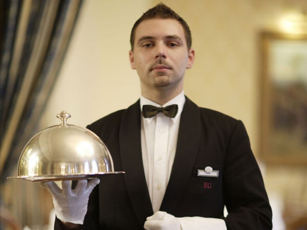 Restaurants give 'worst tables to 'unattractive' people The