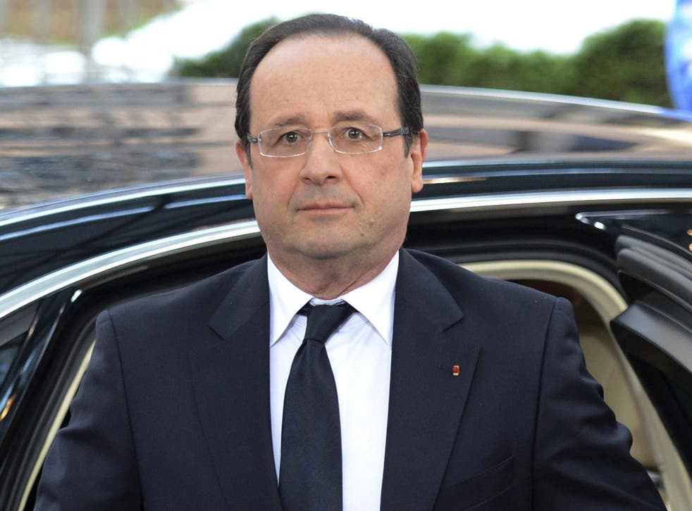 Hollande on Syria: 'we must put pressure and show that we are ready to support the opposition'