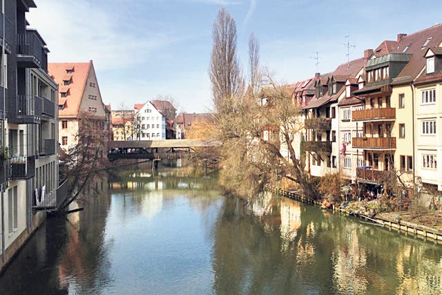 Calm reflection: the Pegnitz river flows through the city